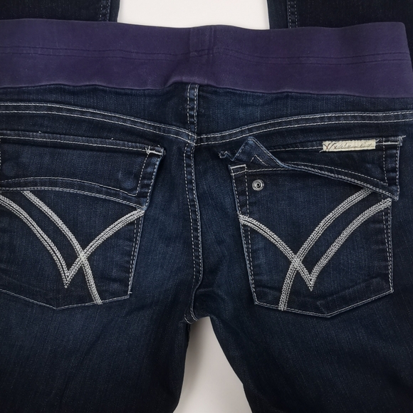 SIZE 30 William Rast, Low Rise, Boot-cut Jeans EUC - Picture 4 of 6